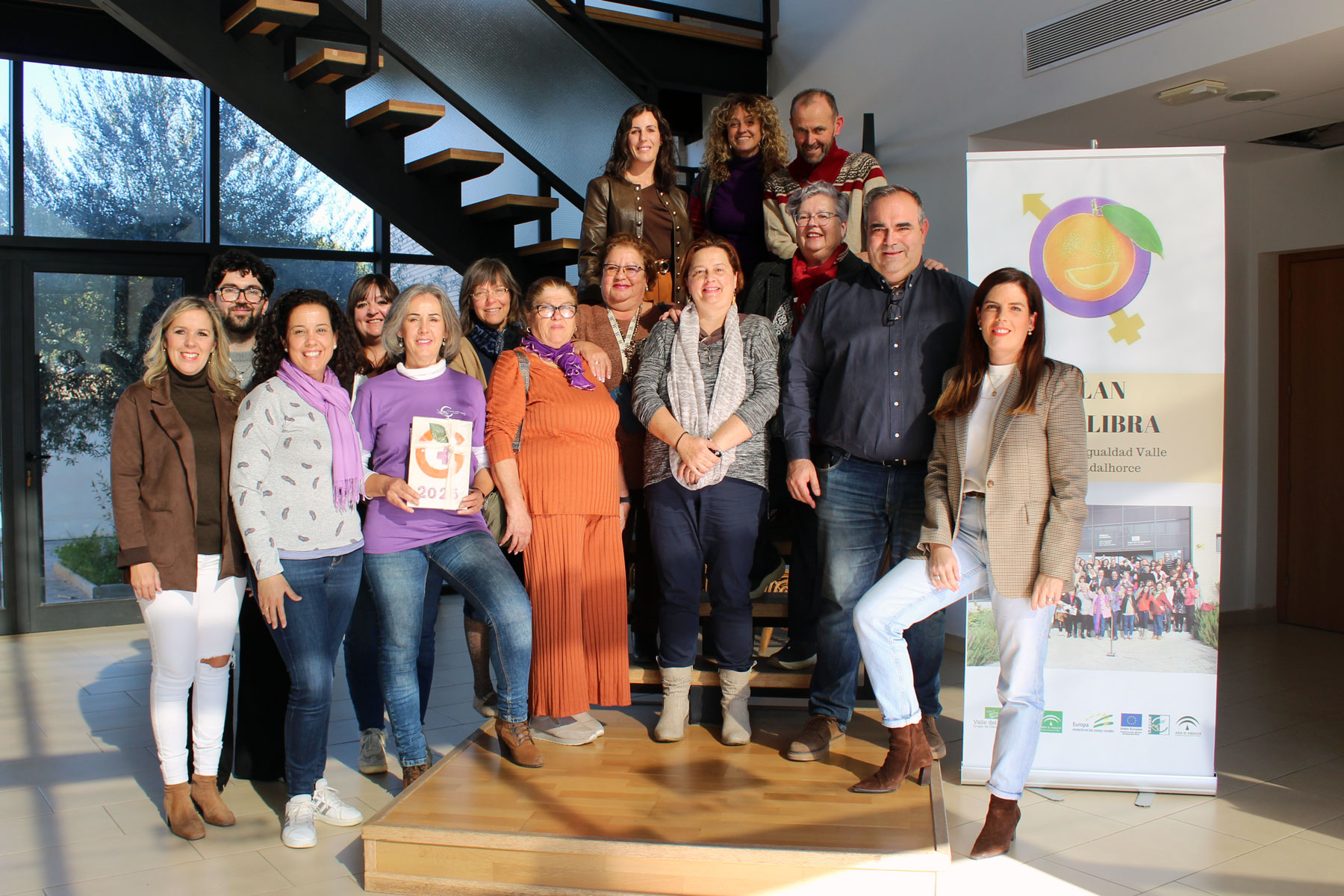 La Comisin Equilibra impulsa un debate para abordar el movimiento de las asociaciones de mujeres en la comarca